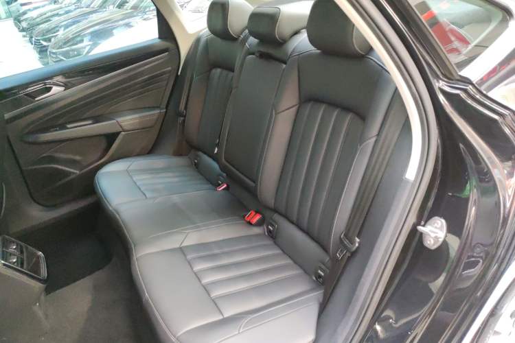 Used Volkswagen Passat 2024 280TSI Business Edition
