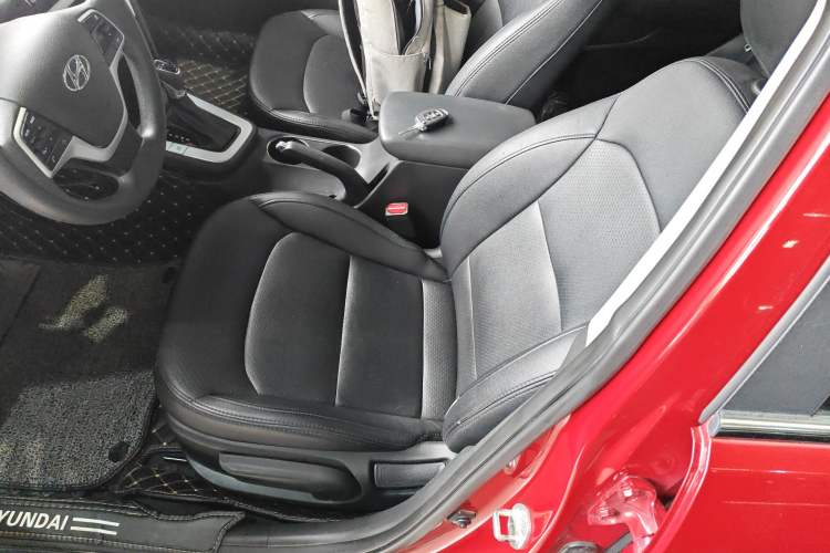 Used Hyundai Elantra 2016 1.6L Automatic ZhiXuan – Elite Version
