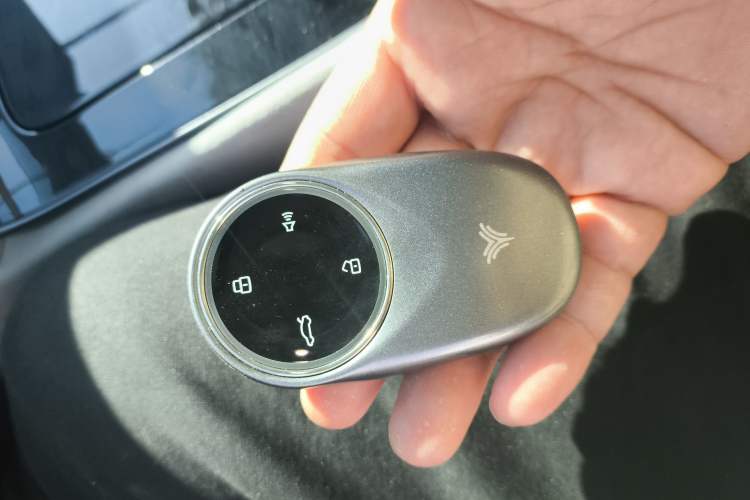 Used NETA S 2022 Extended-Range Version 1160 km Rear-Drive Big Edition
