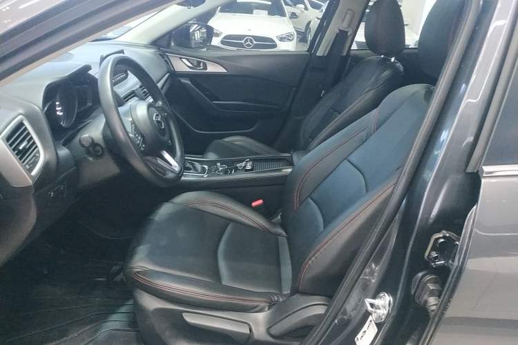 Used Mazda Mazda 3 Axela 2017 Sedan 1.5L Automatic Luxury Model Emission Standard China V