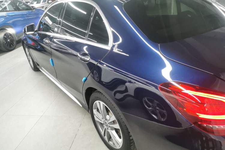 Used Mercedes-Benz C-Class 2019 C 180 L Fashion Edition Sport Version