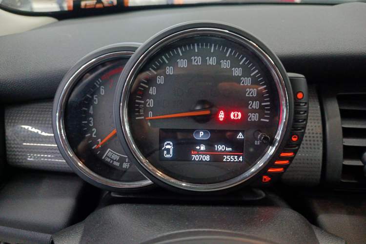 Used  MINI 2016 1.5T COOPER
