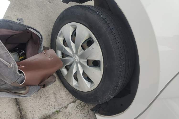 Used Toyota YARiS L Zhi Xian 2016 Revised 1.5E CVT Charming Edition