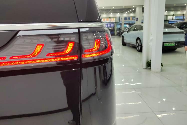 Used VOYAH Dream 2022 0-Carbon Edition Home+ Range Package 605 km