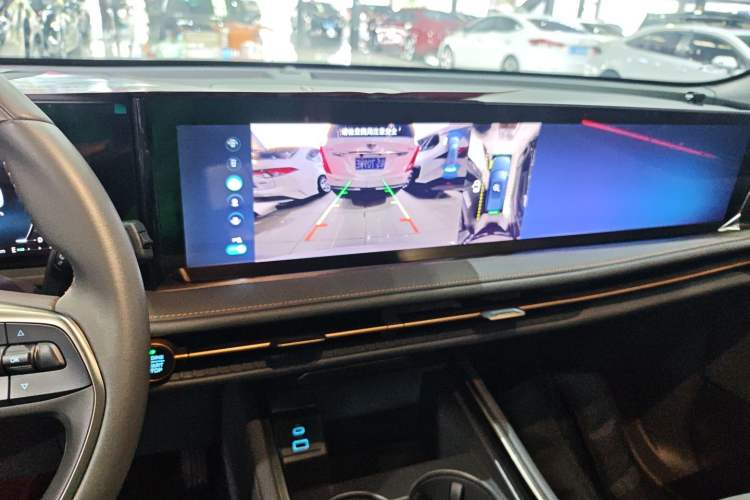 Used Ford Edge 2023 Edge L 2.0T EcoBoost E-Hybrid Four-Wheel Drive Seven-Seat Supreme Model