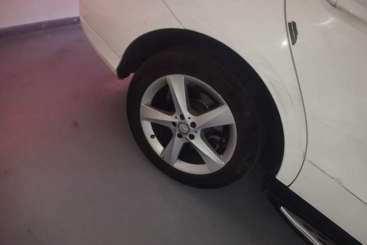 Used Mercedes-Benz M-Class 2014 ML 400 4MATIC Dynamic Model
