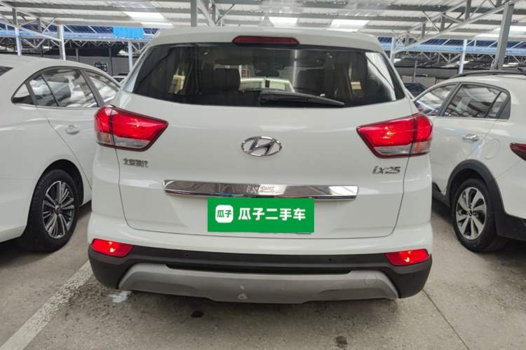 Used Hyundai ix25 2017 1.6L Automatic Smart Version
