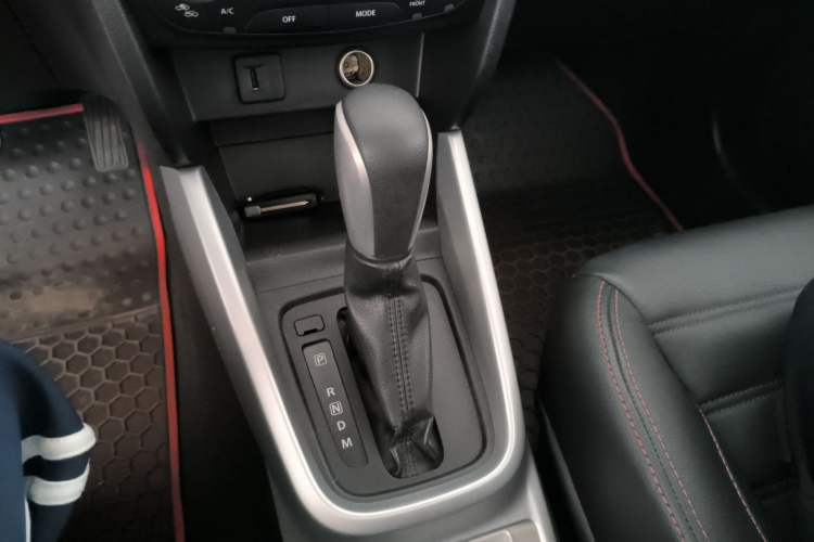 Used Suzuki Vitara 2016 1.4T Automatic Two-Wheel Drive Luxury Version
