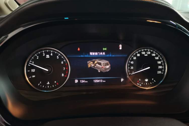 Used Buick GL8 2021 Land Cruiser Executive Class 652T Comfort Model