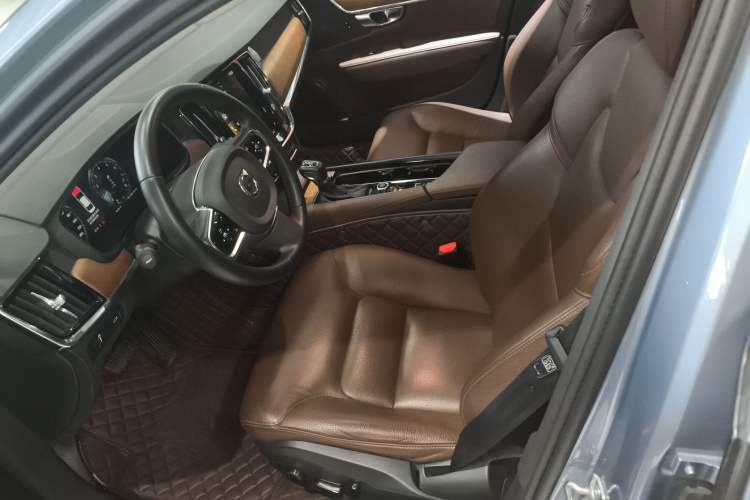 Used Volvo S90 2020 T5 Zhiyi Luxury Edition