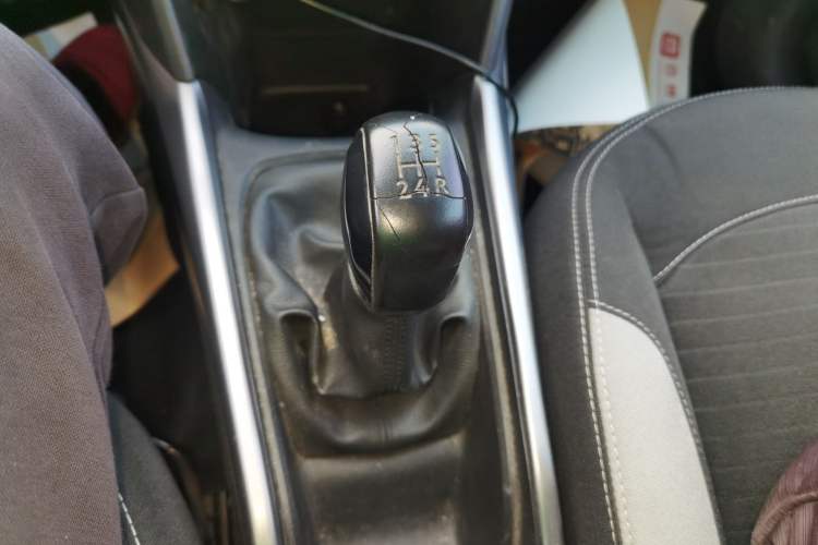 Used Peugeot 2008 2014 1.6L Manual Trend Edition