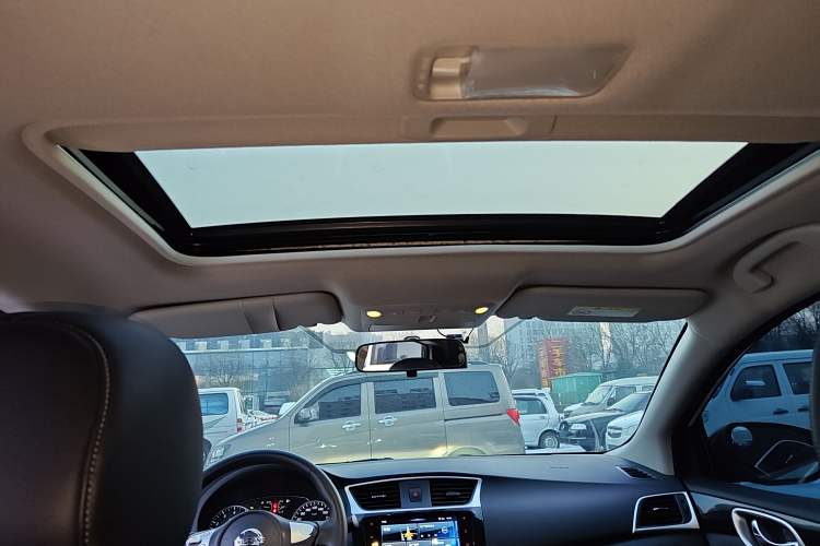 Used Nissan Sylphy 2019 1.6XV CVT Smart Connect Luxury Edition China VI Standard