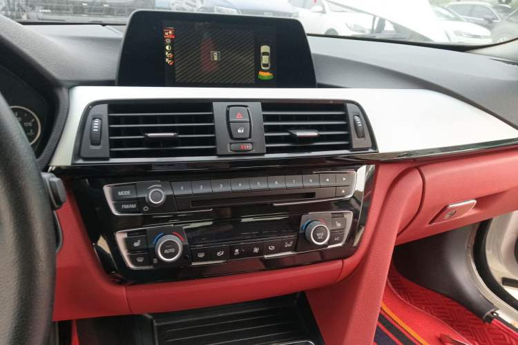 Used BMW 4 Series 2016 420i Design Package Model
