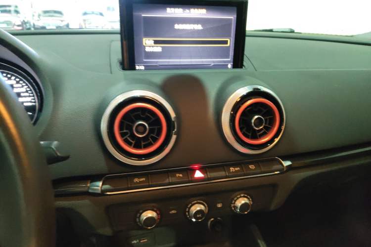 Used Audi A3 2020 Limousine 35 TFSI Fashion Edition China VI Emission Standard