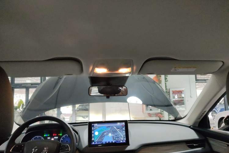 Used Hongqi E-QM5 2024 610 km PLUS
