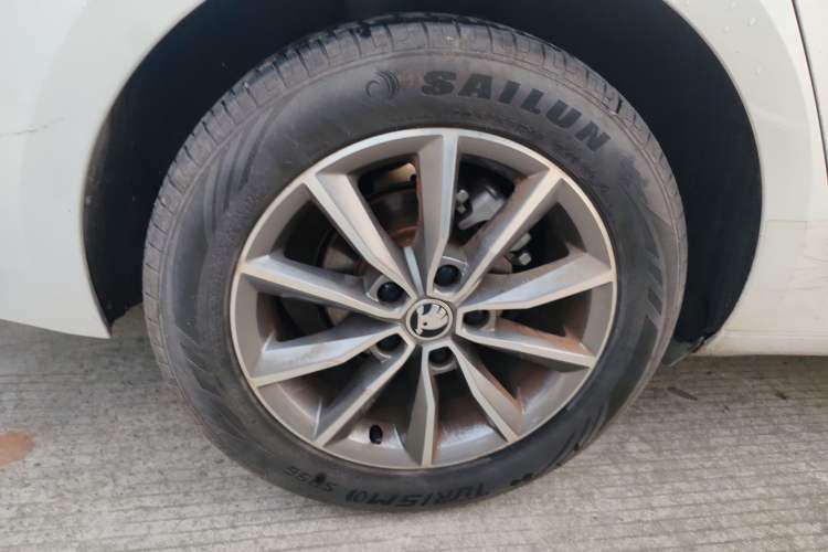 Used Skoda Octavia 2022 1.5L Automatic Comfort Edition
