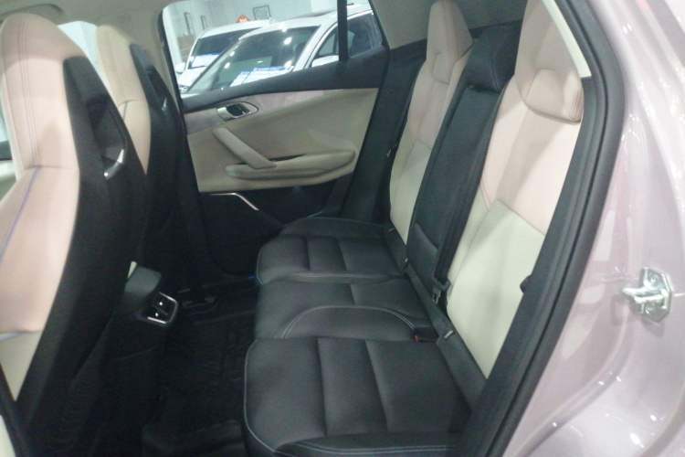 Used Lynk & Co 06 2023 Remix 1.5T Shero
