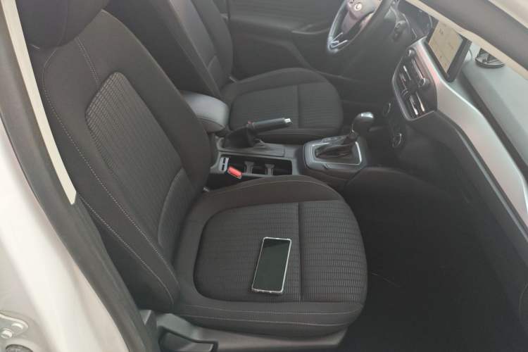 Used Ford Focus 2020 Hatchback 1.5L Automatic Sharp Edition
