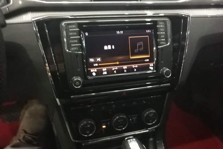 Used Volkswagen Passat 2017 330TSI DSG Prestige Edition
