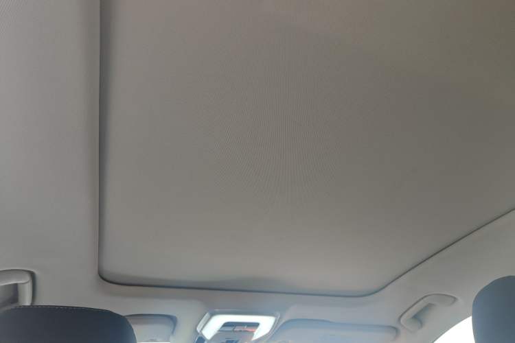 Used Hongqi H5 2023 1.5T DCT Smart Connect Flagship Edition
