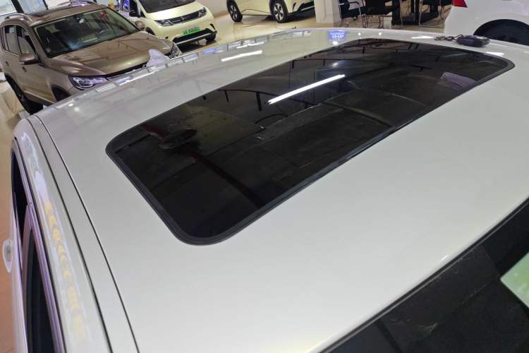 Used BMW 3 Series 2018 320Li Fashion Model
