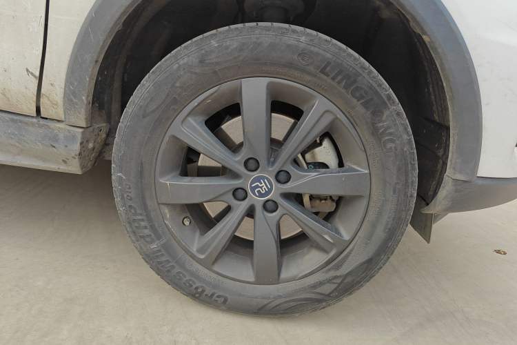 Used BYD Yuan New Energy 2019 EV535 Smart Connect Trendsetting Model