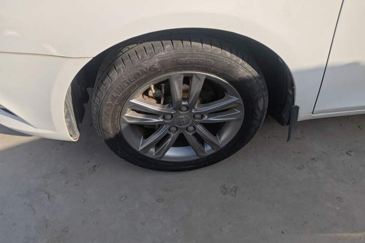 Used Geely Auto Emgrand 2017 Sedan Million Edition 1.5L Manual - Upward Version
