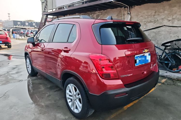Used Chevrolet Trax 2016 1.4T Manual Two-Wheel Drive Comfort Version with Sunroof