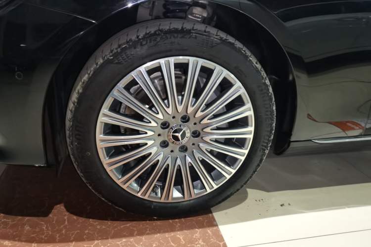 Used Mercedes-Benz E-Class 2020 E 300 L Luxury Model
