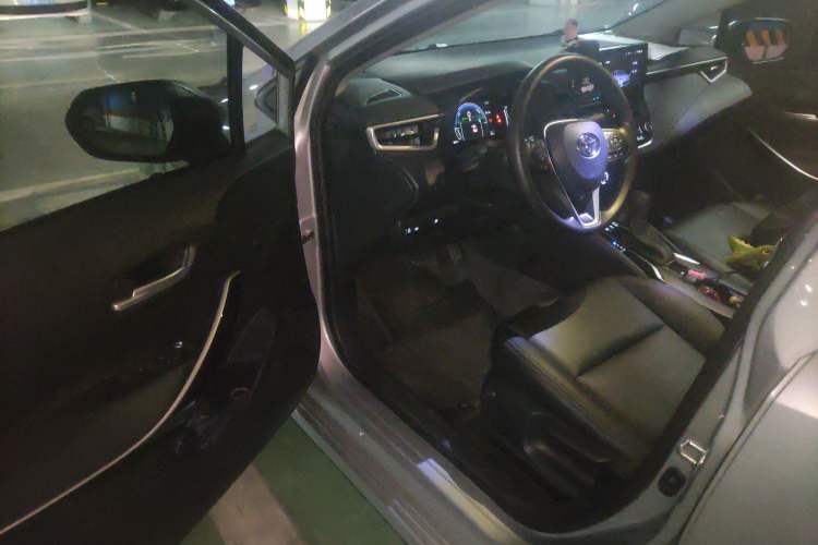 Used Toyota Corolla 2023 1.8L Smart Electric Hybrid Dual-Motor Elite Edition
