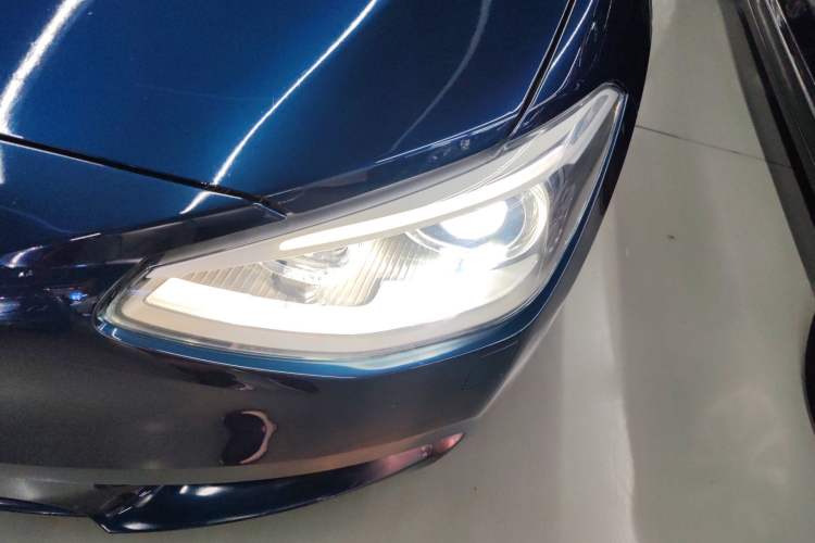 Used BMW 1 Series 2013 Facelifted 118i Leading Edition