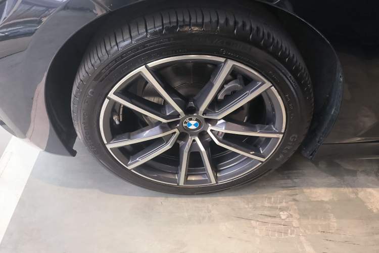 Used BMW 3 Series 2022 Restyled 320Li M Sport Package
