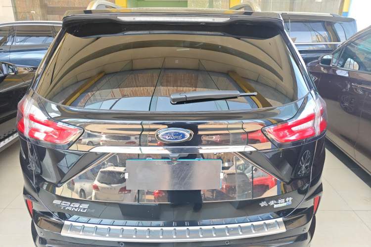 Used Ford Edge 2020 EcoBoost 245 Two-Wheel Drive Titanium 7-Seater
