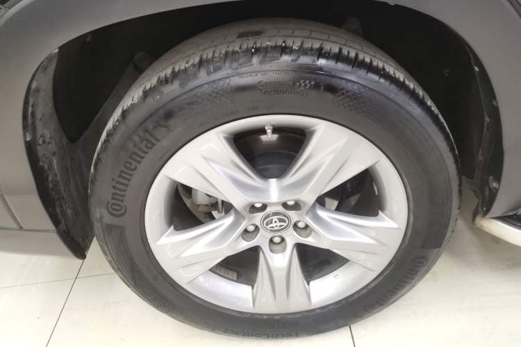 Used Toyota Highlander 2018 2.0T Four-Wheel Drive Luxury Version 7 Seats China VI Standard
