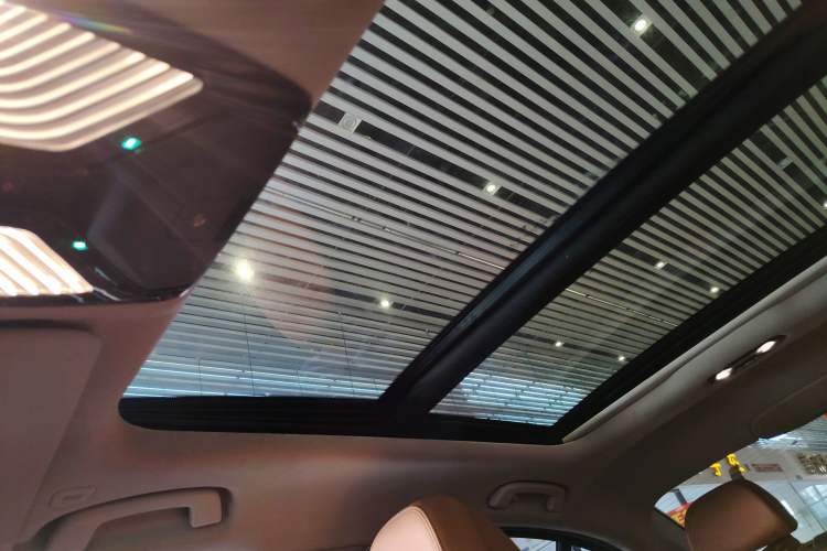 Used BMW 3 Series 2020 325Li First Edition
