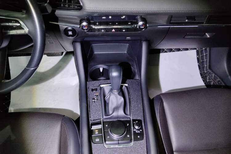 Used Mazda Mazda 3 Axela 2021 2.0L Automatic Zhiya Edition