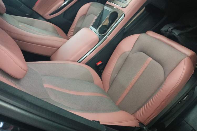 Used Nio EC6 2020 605 km Sport Edition
