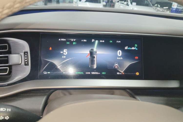 Used Denza D9 2022 DM-i 970 Four-Wheel Drive Flagship Model
