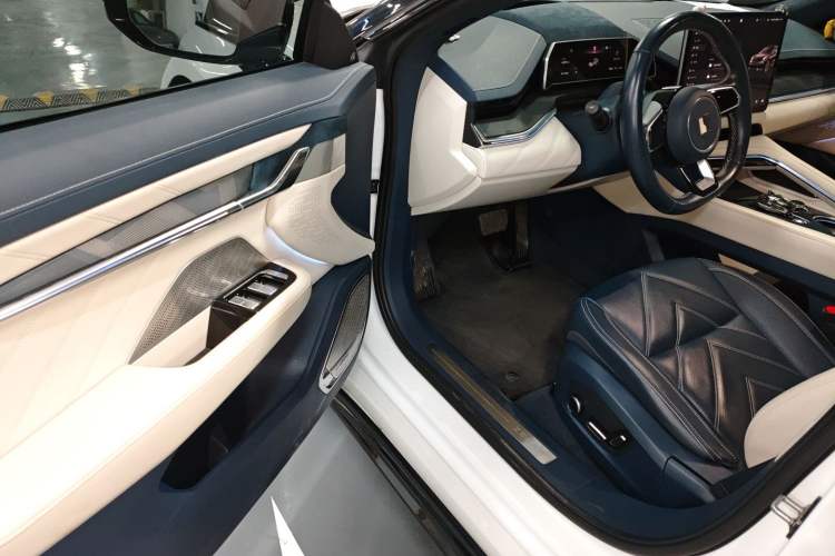 Used Zeekr 001 2022 Ultra-Long Range Single-Motor WE Version
