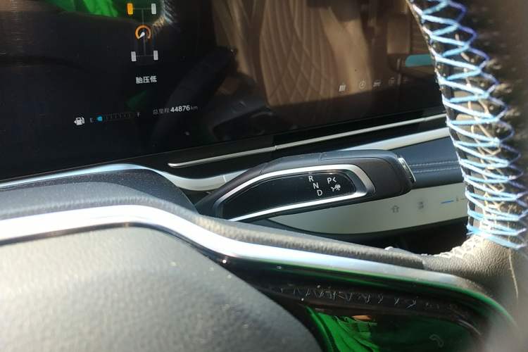 Used SAIC MAXUS G90 2022 2.0T Starry Seven-Seater