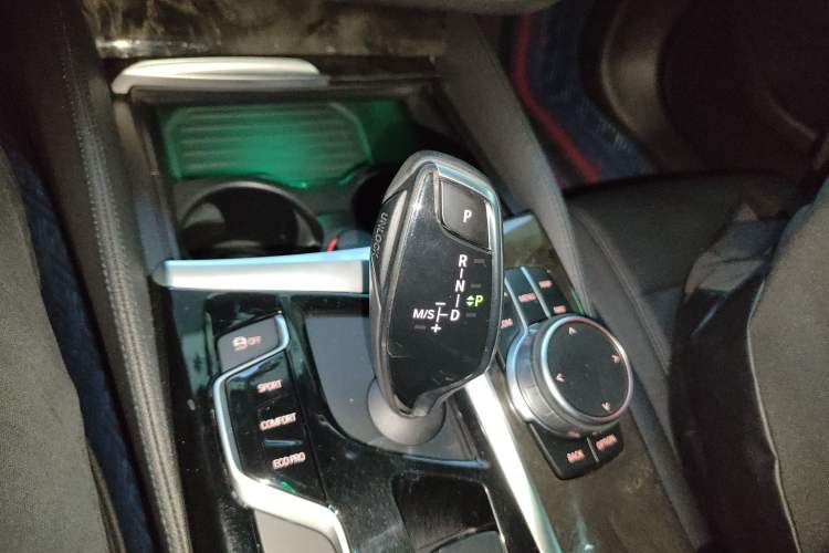 Used BMW 5 Series 2018 525Li M Sport Package
