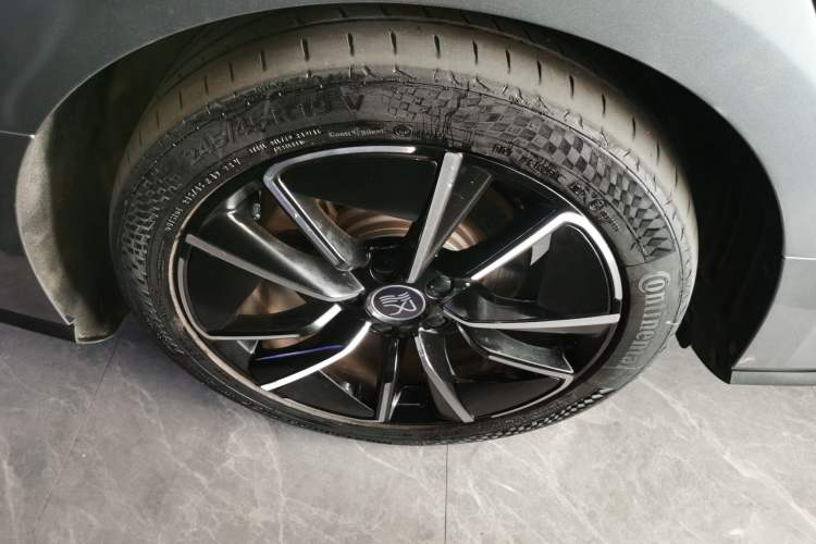 Used BYD Han 2020 EV Four-Wheel Drive High-Performance Flagship Model
