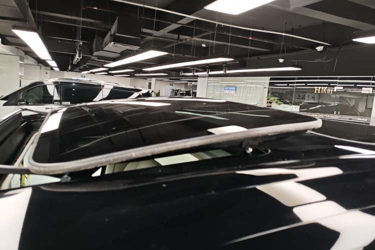 Used Denza D9 2022 DM-i 970 Four-Wheel Drive Flagship Model
