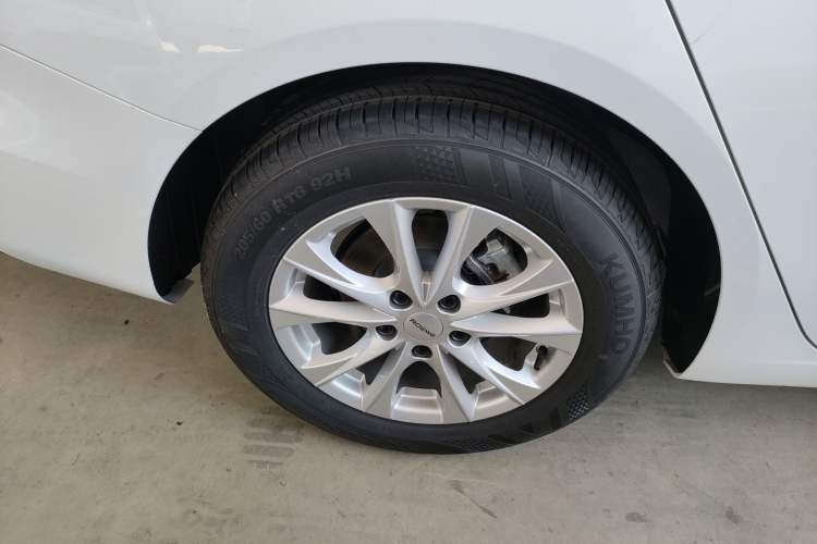 Used Roewe i5 2023 1.5L CVT Luxury Edition
