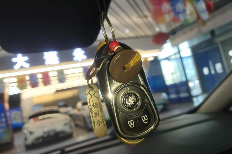 Used Buick GL8 2023 ES Lu Zun Deluxe Model
