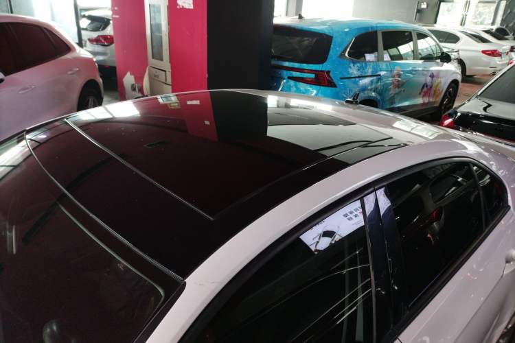 Used Volkswagen Lamando 2019 230TSI DSG Fashion Edition China VI
