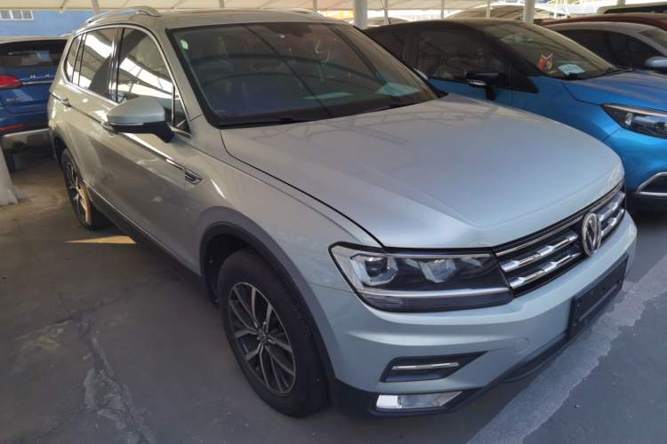 Used Volkswagen Tiguan L 2018 330TSI Automatic Two-Wheel Drive Luxury Edition
