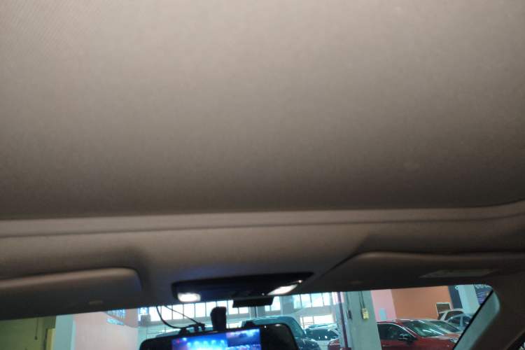 Used Honda Vezel 2017 1.8L CVT Front-Wheel Drive Pioneer Edition
