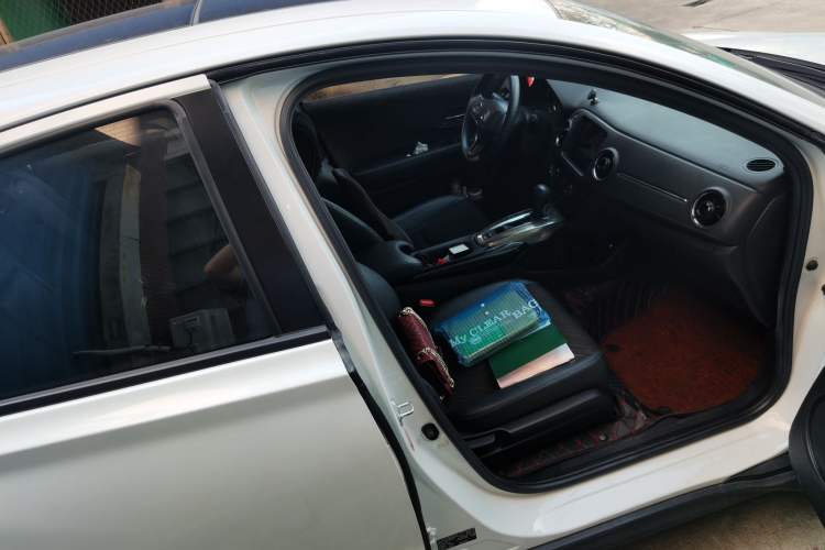 Used Honda XR-V 2017 1.8L EXi CVT Comfort Version
