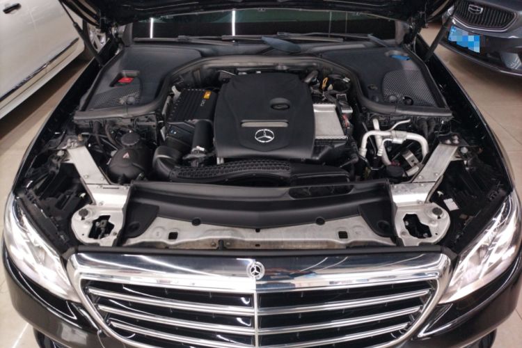 Used Mercedes-Benz E-Class 2019 E 300 L Stylish Model
